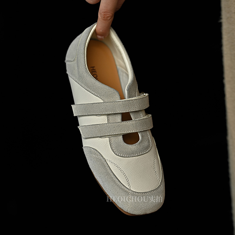 米色圆头魔术贴玛丽珍小单鞋春季新款浅口软底软面平底女鞋