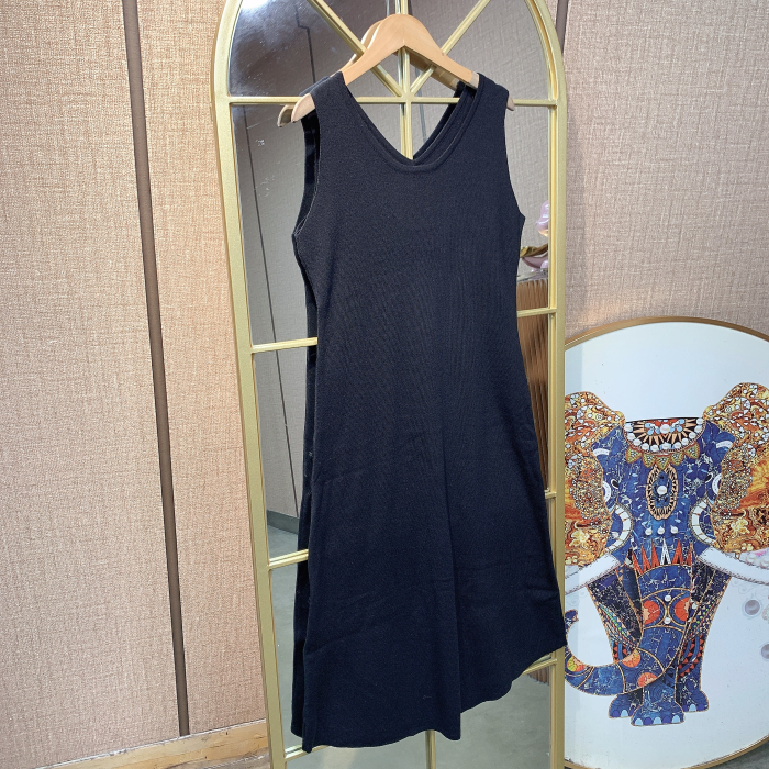 BS948孕妇黑色针织背心裙90-130