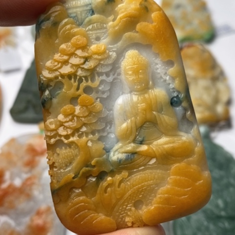 定制翡翠未镶嵌翡翠