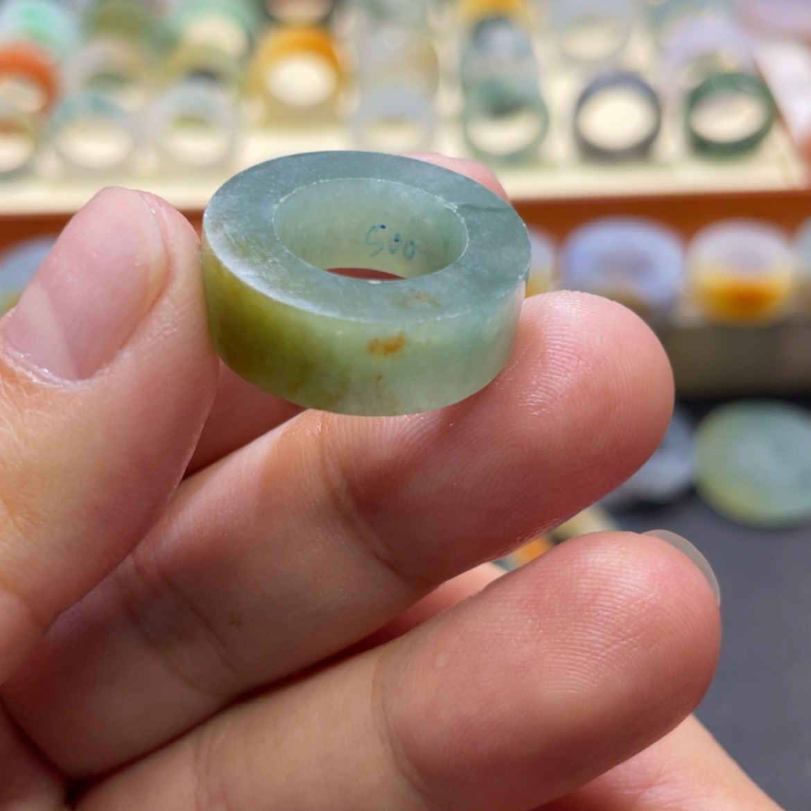 【闪购商品】定制翡翠未镶嵌天然翡翠5-13圈