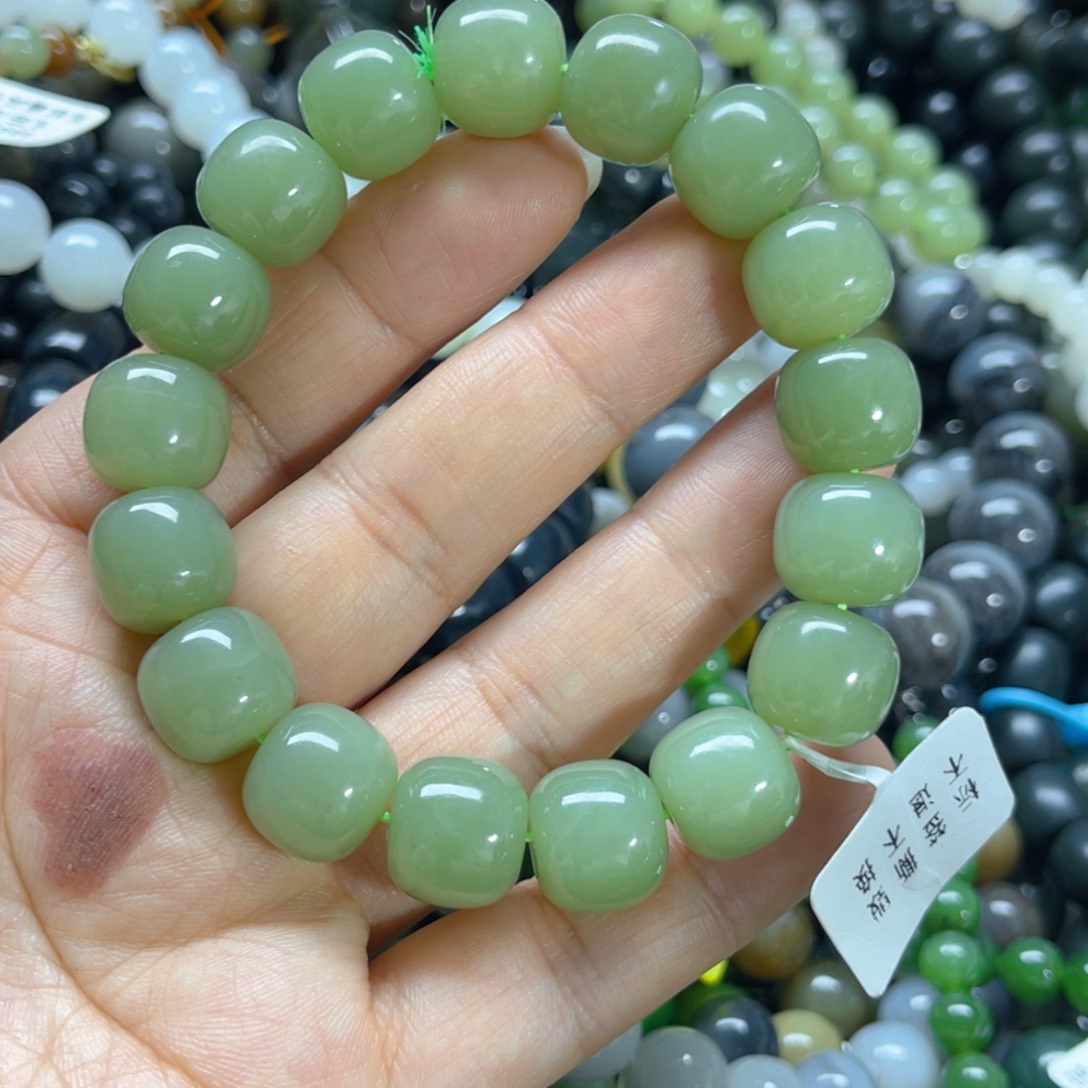 未镶嵌手链和田玉