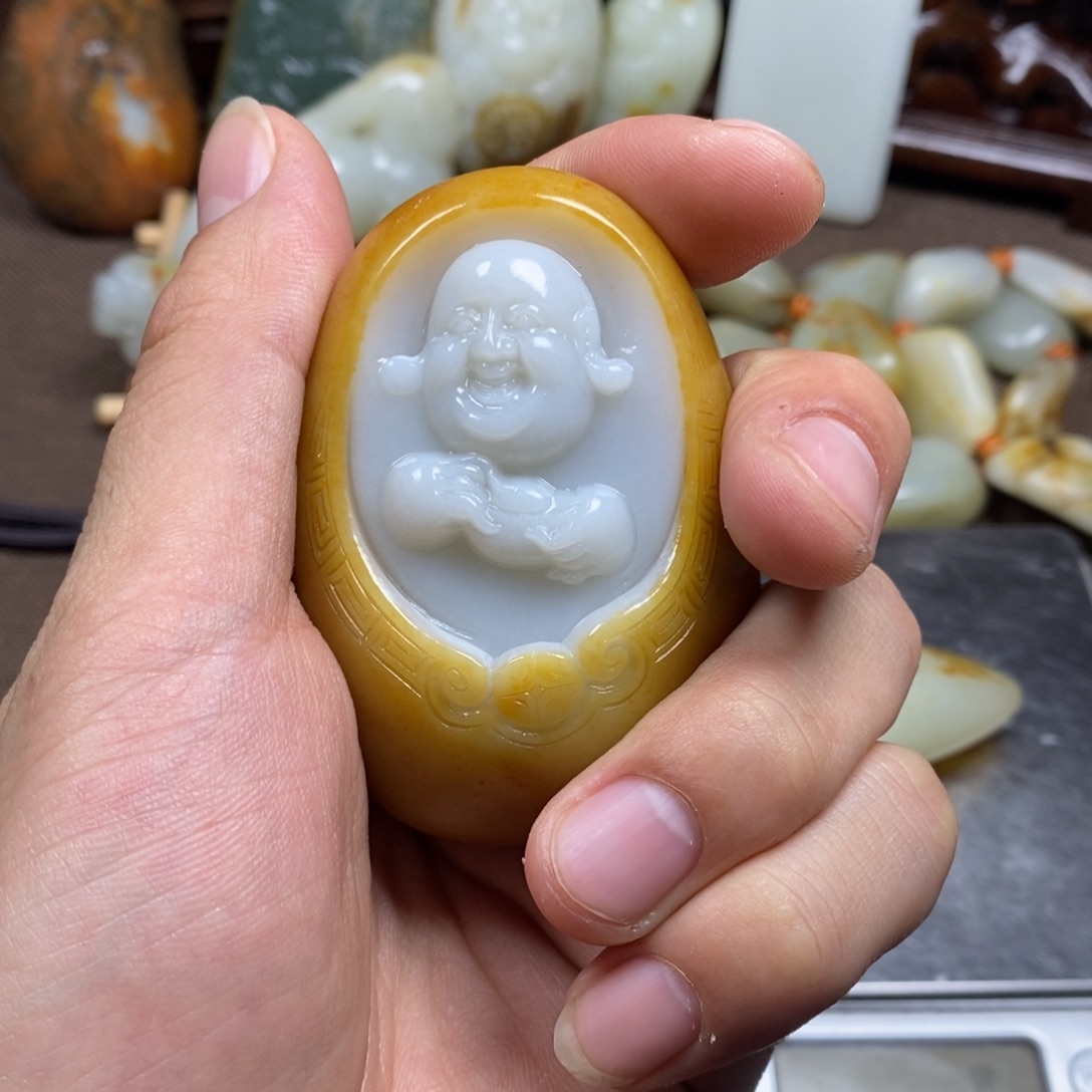 小***薯和田玉未镶嵌摆件