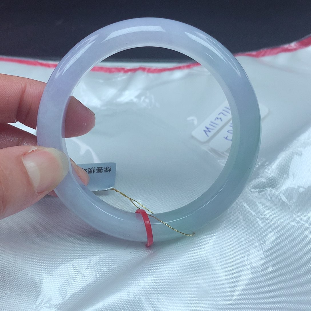 翡翠手镯未镶嵌58圈711