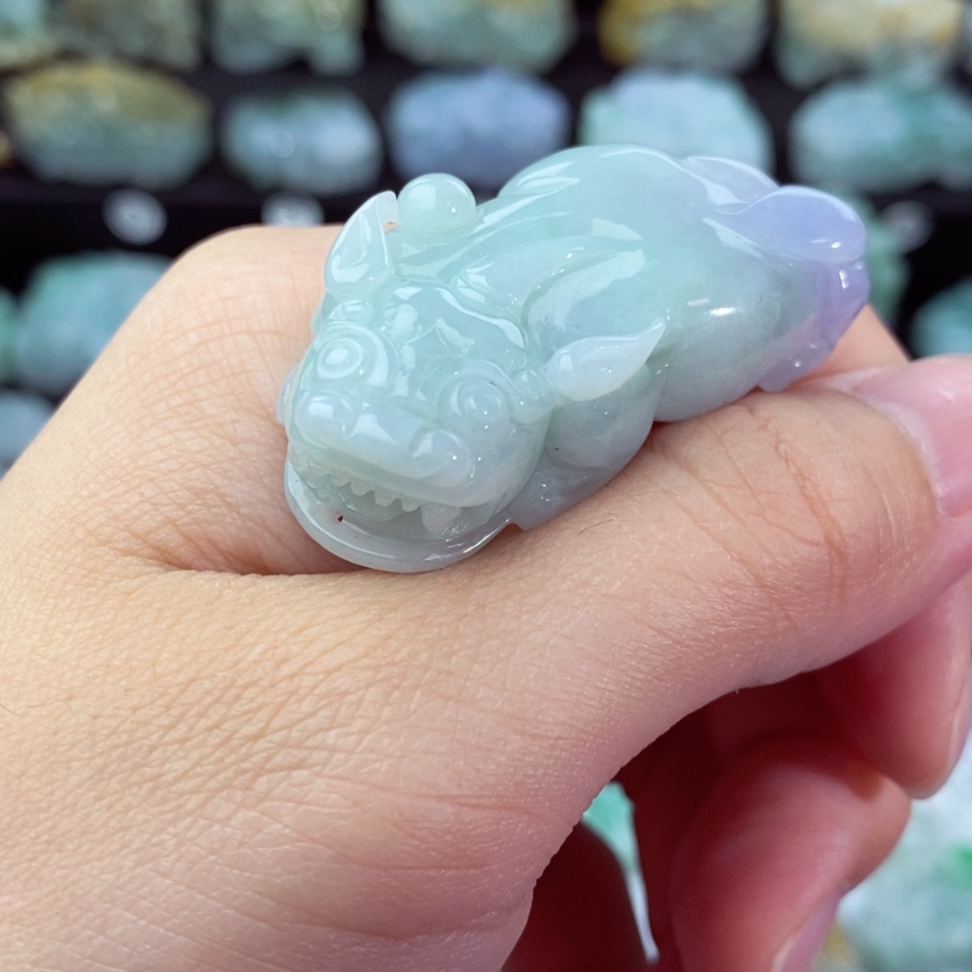 翡翠颈饰未镶嵌天然