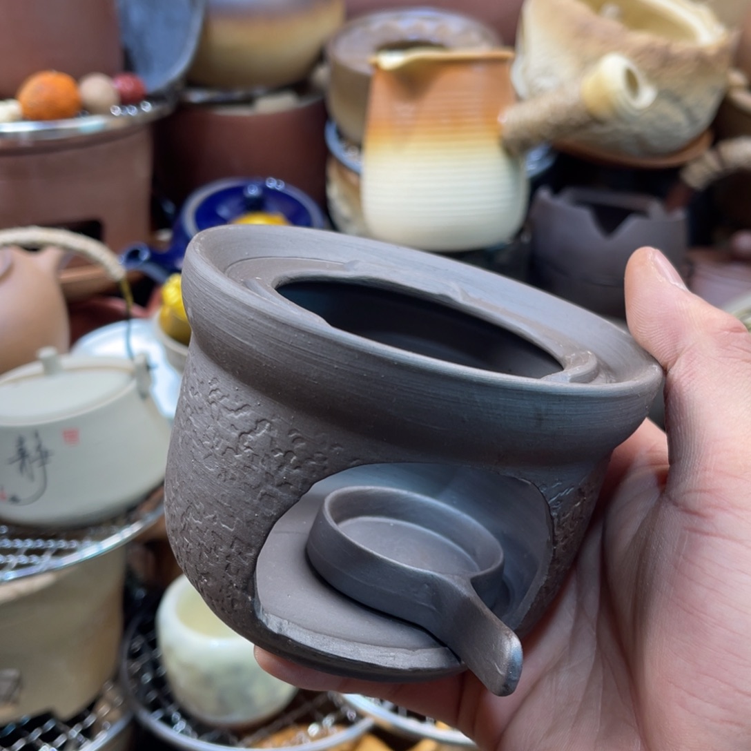 陶瓷片他是最爱吃蛋糕最