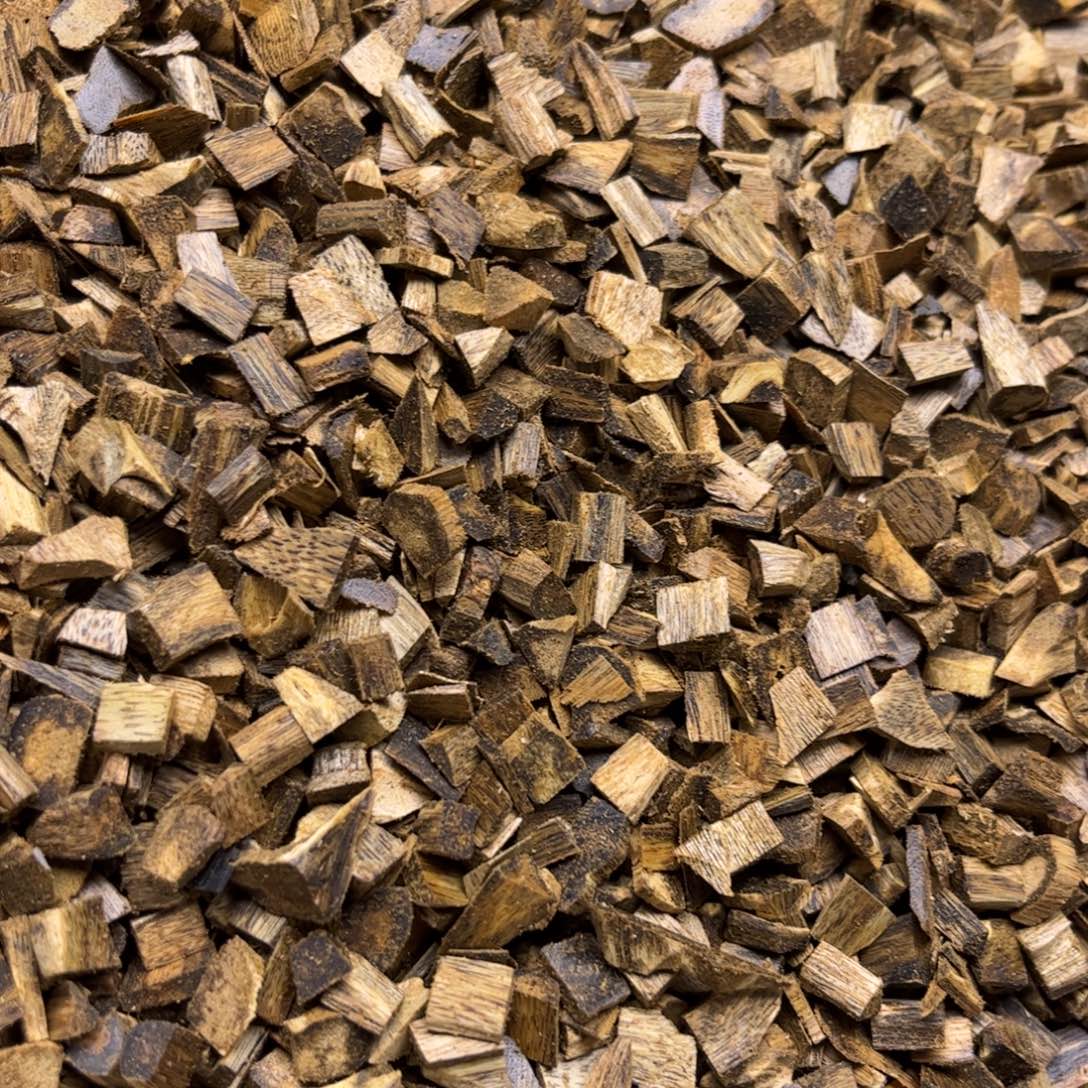 玉***，沉香沉香碎屑【金沙叶】海南奇楠薰香原材料100克