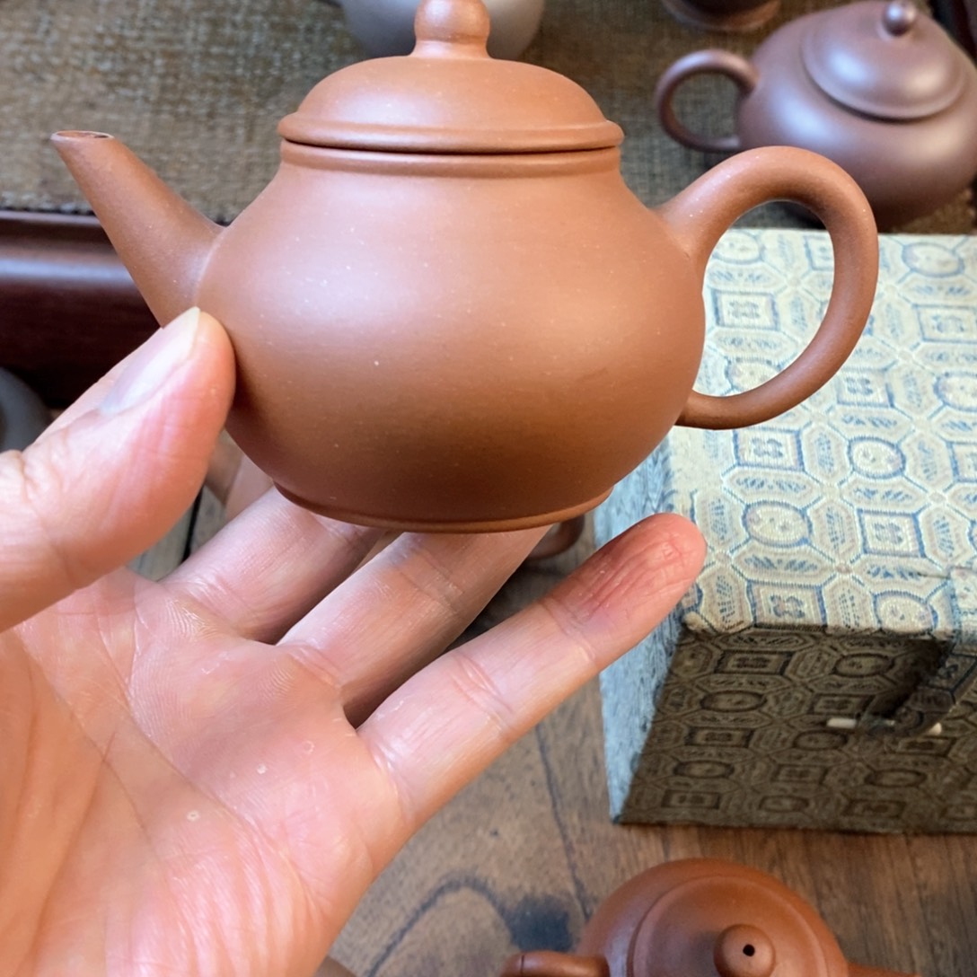 紫砂茶壶80年代紫泥芭乐壶容量100左右