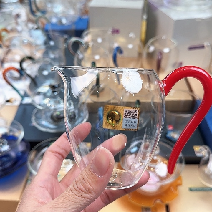禾器丹红怡然公道杯