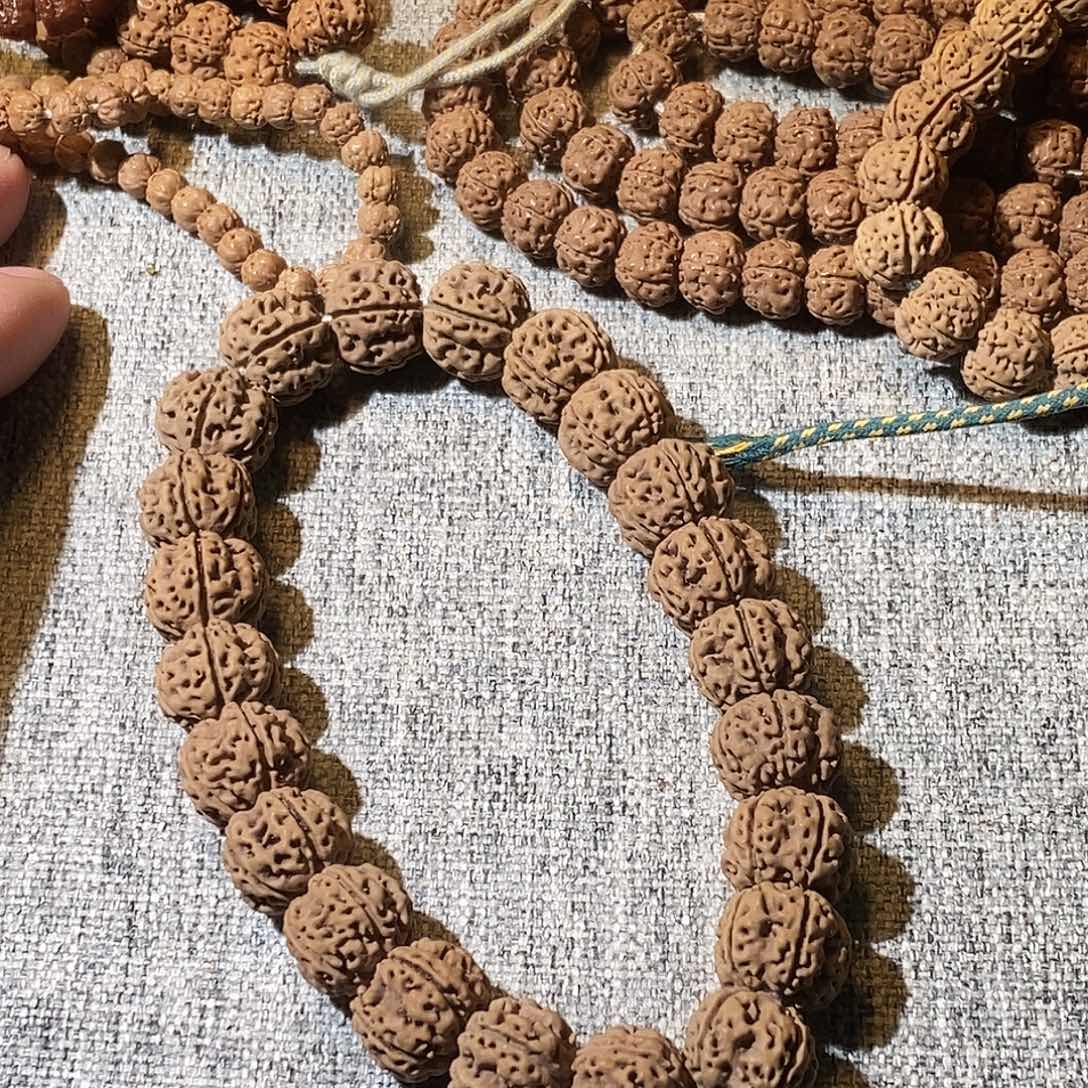 咸***刀吊坠金刚菩提凹底梅花13.5mm手串