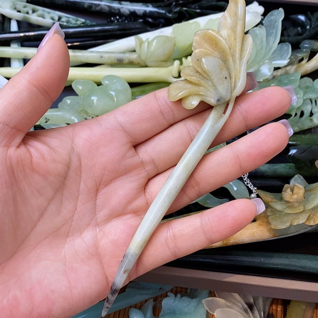 蛇纹石玉发簪未镶嵌