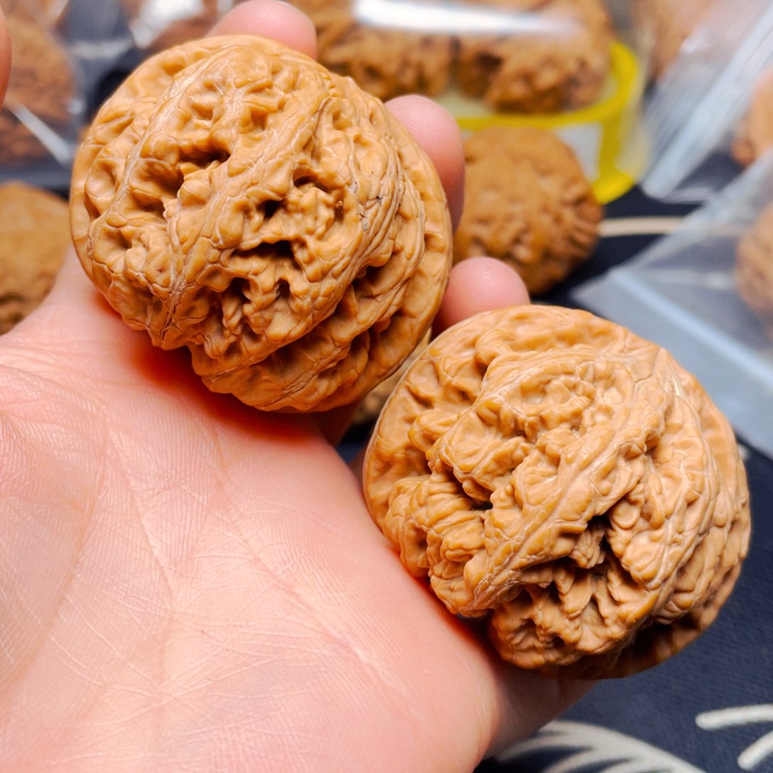 吊坠文玩核桃平谷cu jin