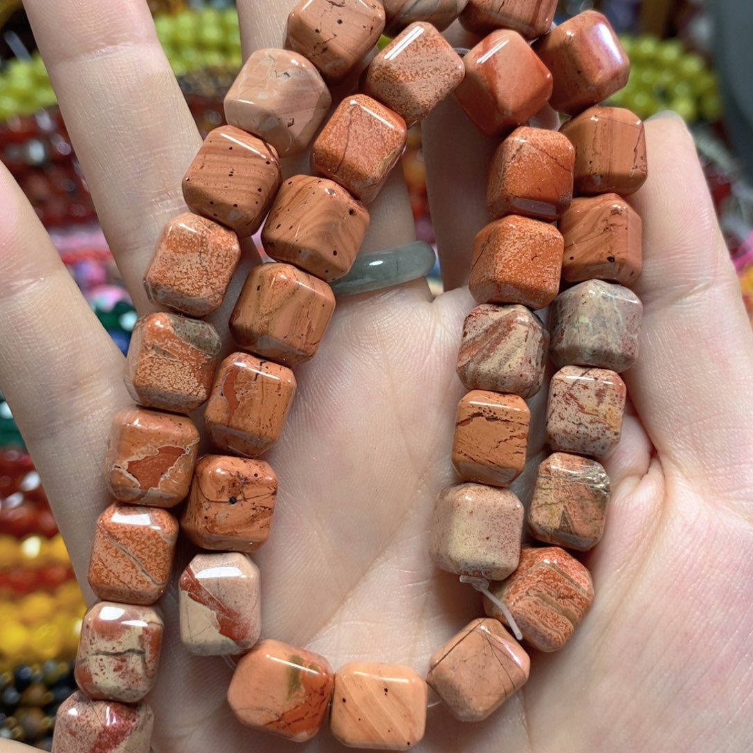 玛瑙/玉髓未镶嵌珠宝半成品红石方糖一条卡11mm