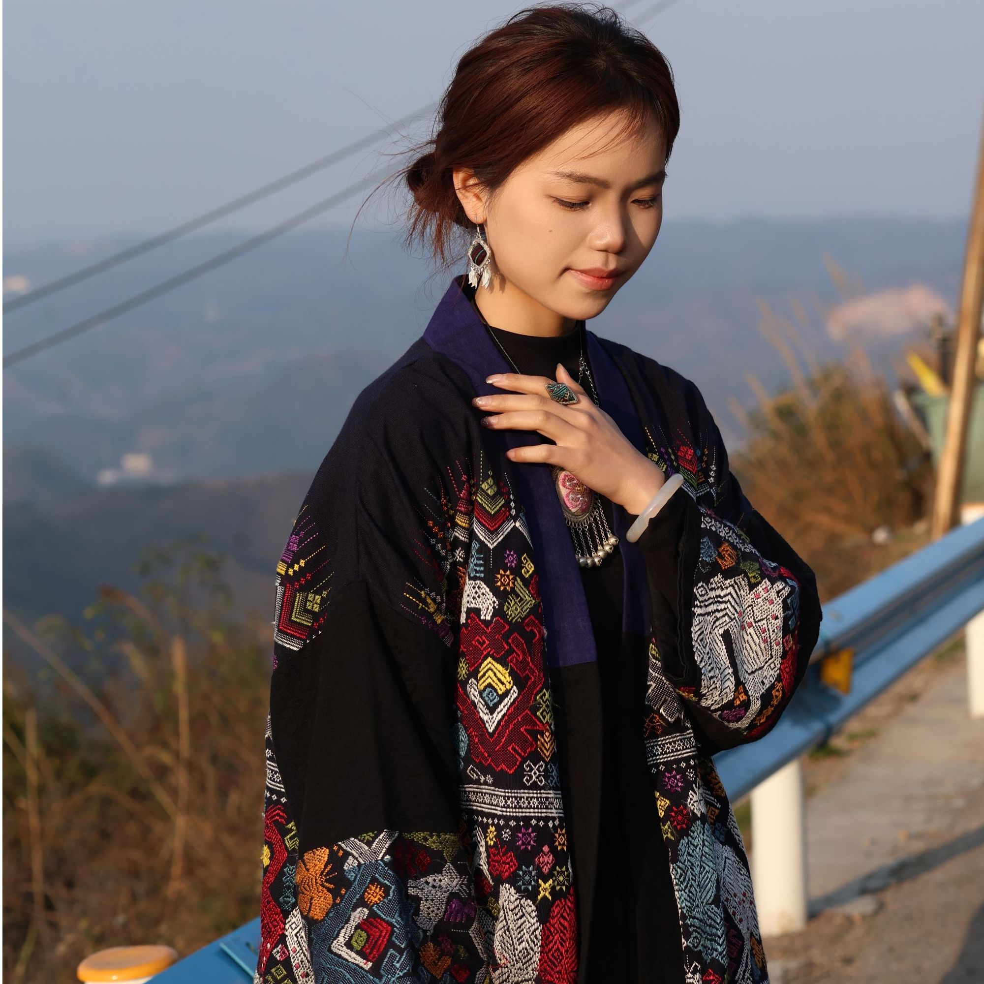 提花绣花常规开衫慵懒风傣族刺绣套装外套长袖常规款