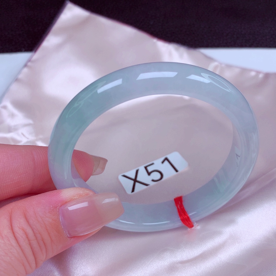 翡翠未镶嵌手镯手镯