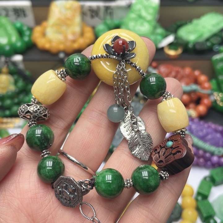 翡翠未镶嵌手链手链17