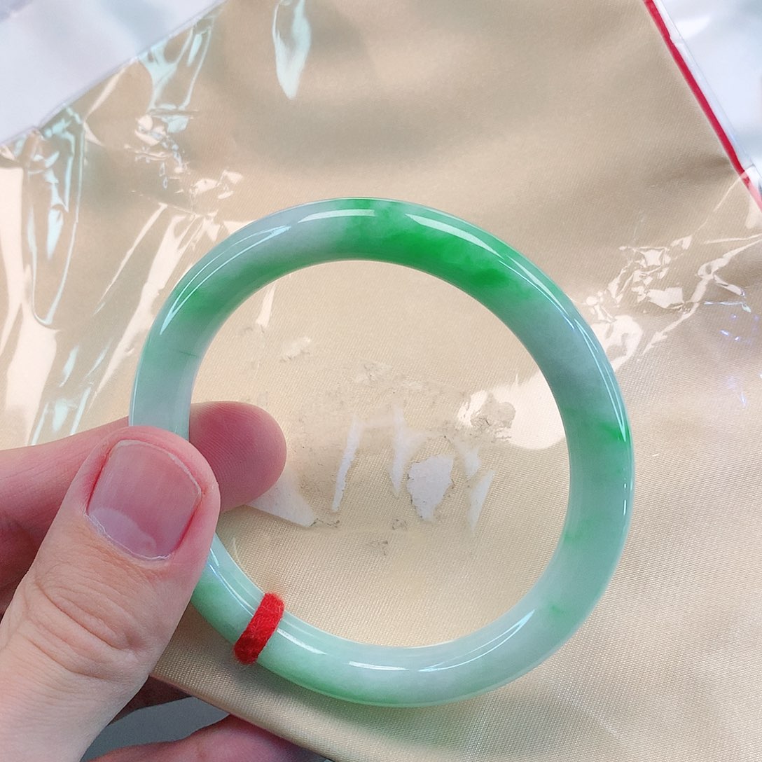 翡翠未镶嵌手镯翡翠手镯57