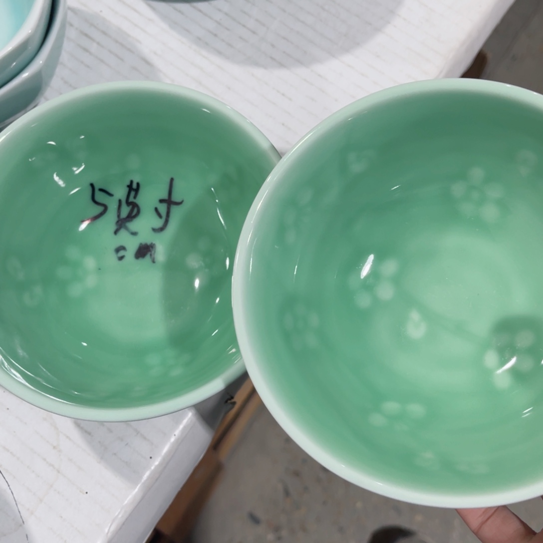 碗哈哈哈哈哈哈哈