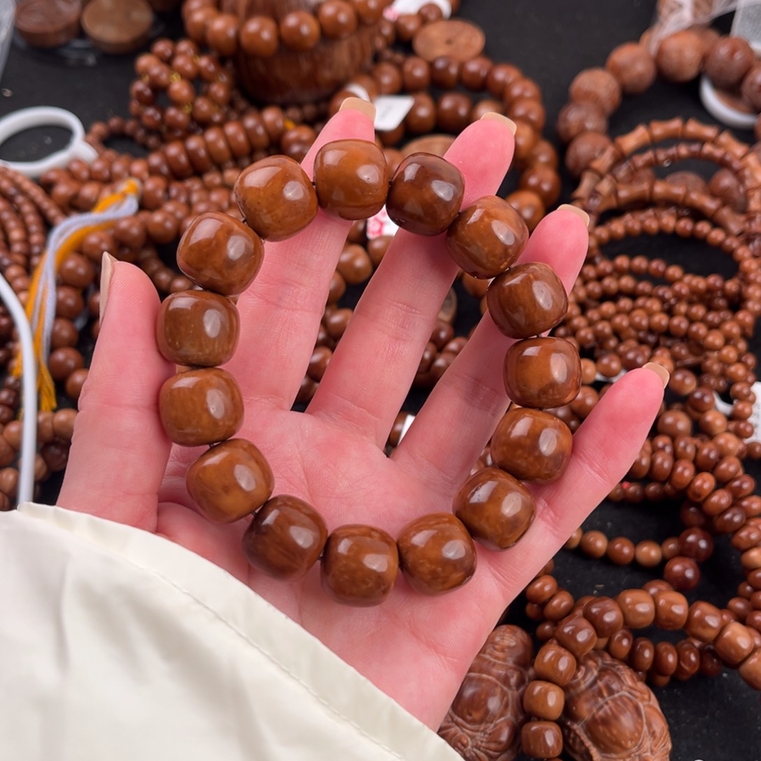 老***•吊坠库克库克16/15