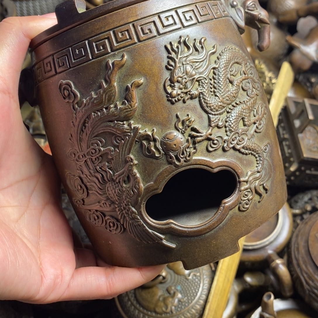 精美铜器做工精良