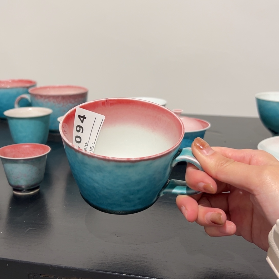 摆件陶瓷。     陶瓷。