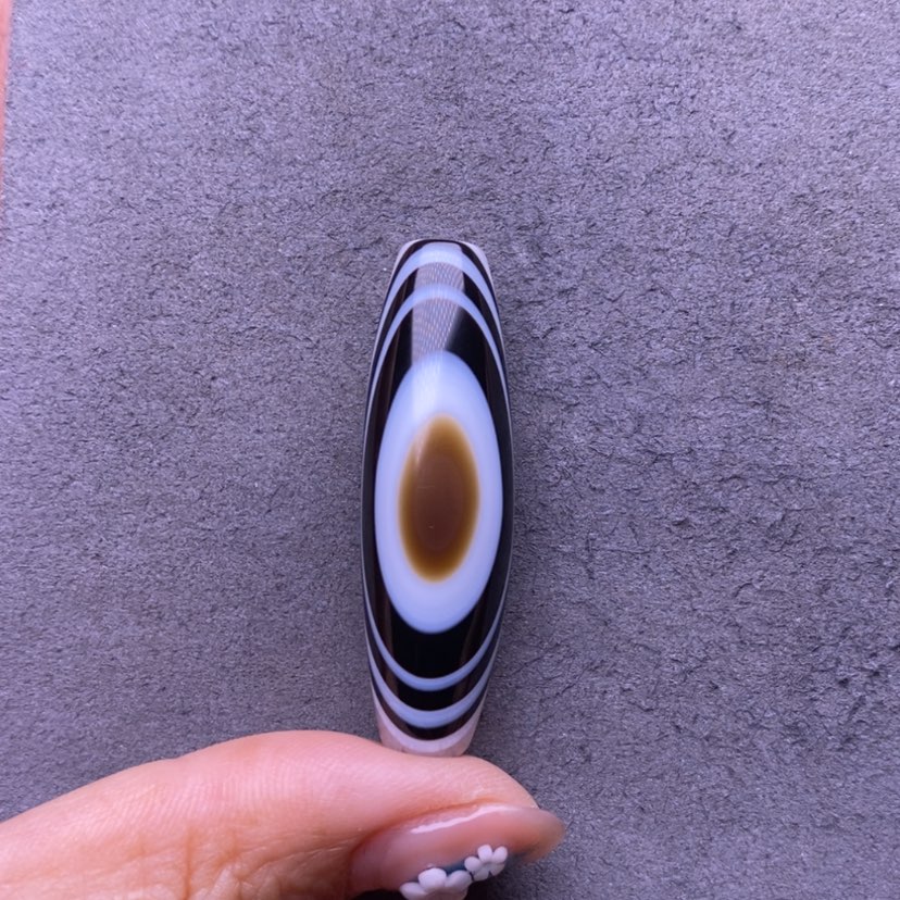 【闪购商品】未镶嵌玛瑙/玉髓珠宝奇石孙****控