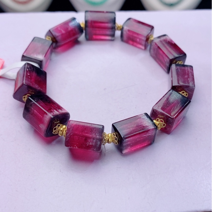 【闪购商品】碧玺手链18K金镶嵌碧玺西瓜方糖手链