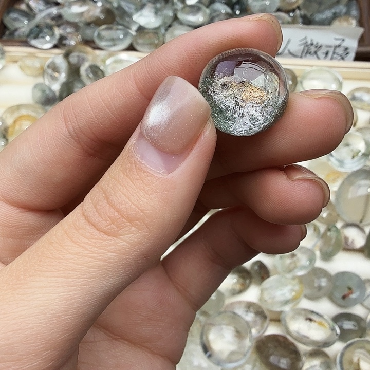 张***小水晶珠宝半成品未镶嵌