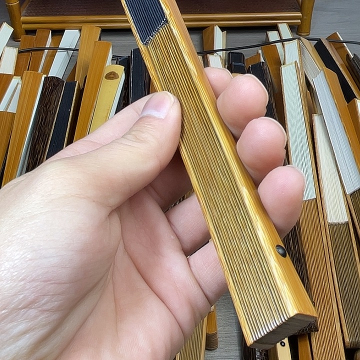 王***️扇子三合青直方95-16-2.0