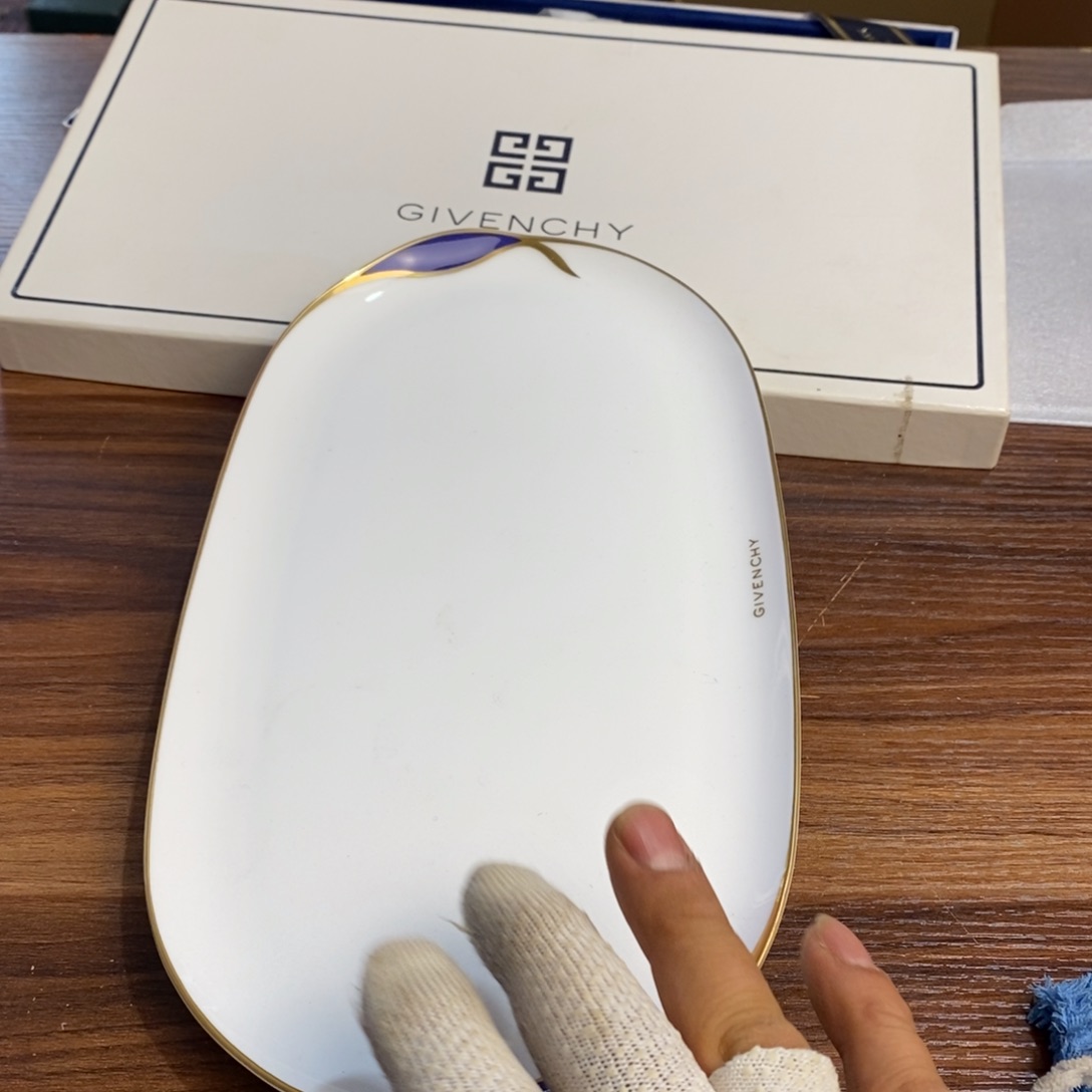 精选中古默认微瑕