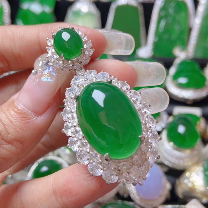 翡翠颈饰银S925镶嵌