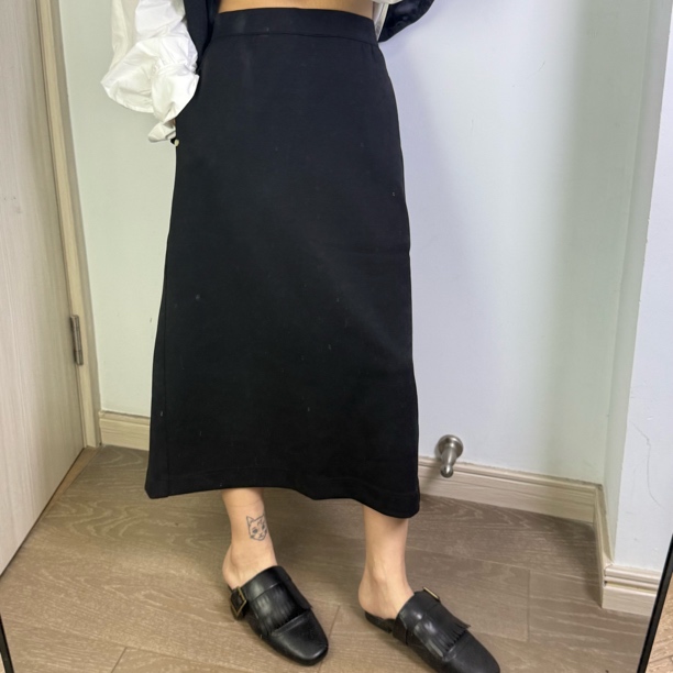 【San W】2025早秋显瘦百搭高腰A字包臀半身裙针织休闲长款女款