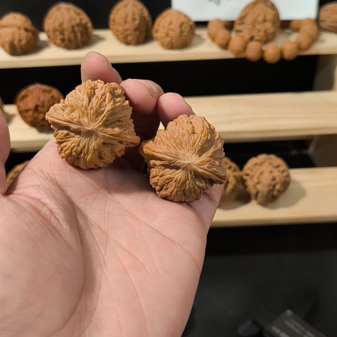 文玩核桃吊坠40磨盘