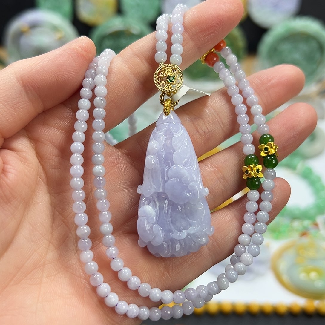 翡翠未镶嵌颈饰吊坠