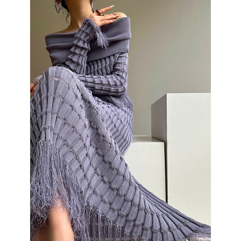 Aconiconi｜薰草芙蓉 法式优雅针织冰丝套裙春一字肩上衣流苏半裙