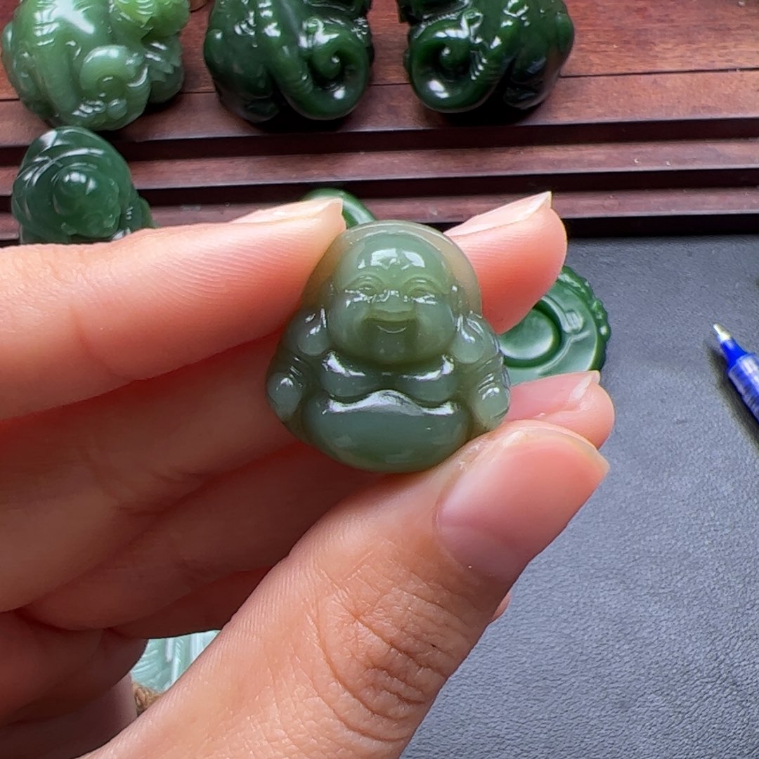 和田玉挂件未镶嵌