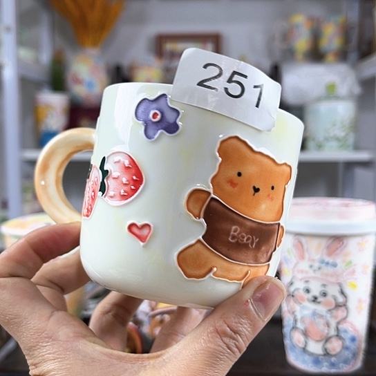 手绘高温釉下彩陶瓷