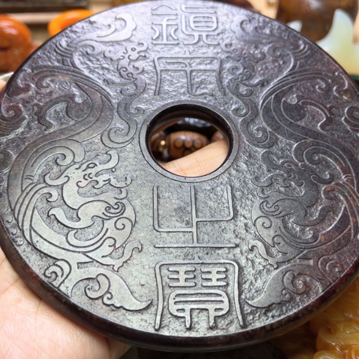 【闪购商品】蛇纹石玉颈饰未镶嵌
