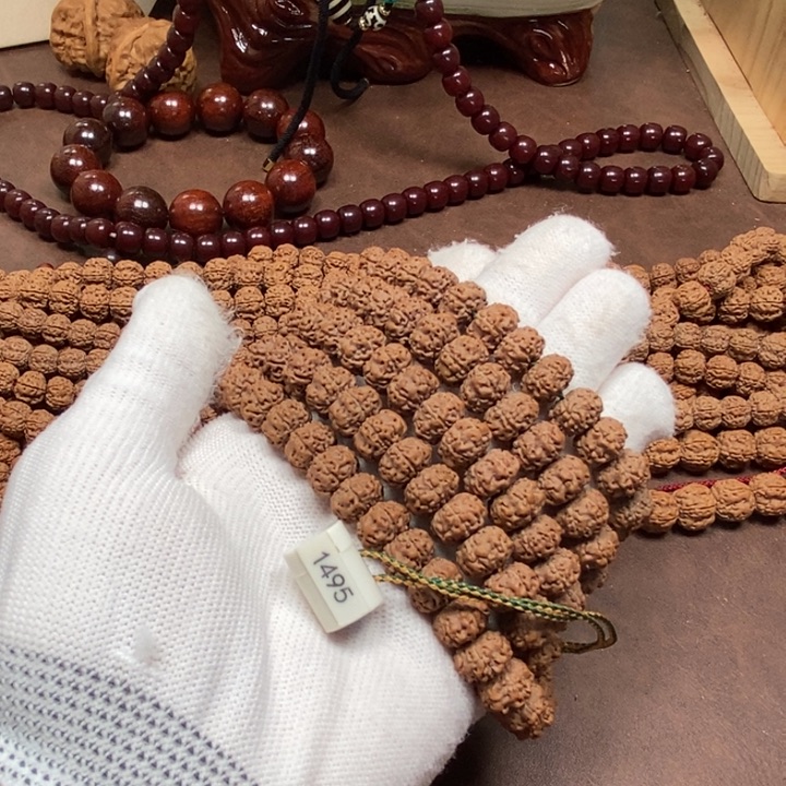 D***伟金刚菩提吊坠刹车片