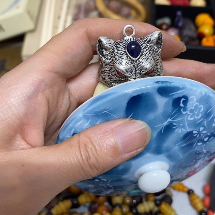 瓷中古工艺品一件