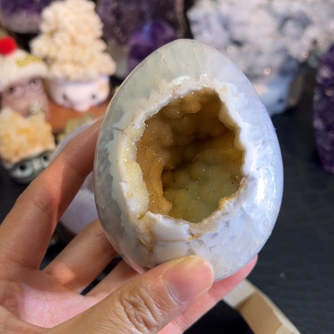 未镶嵌水晶珠宝半成品