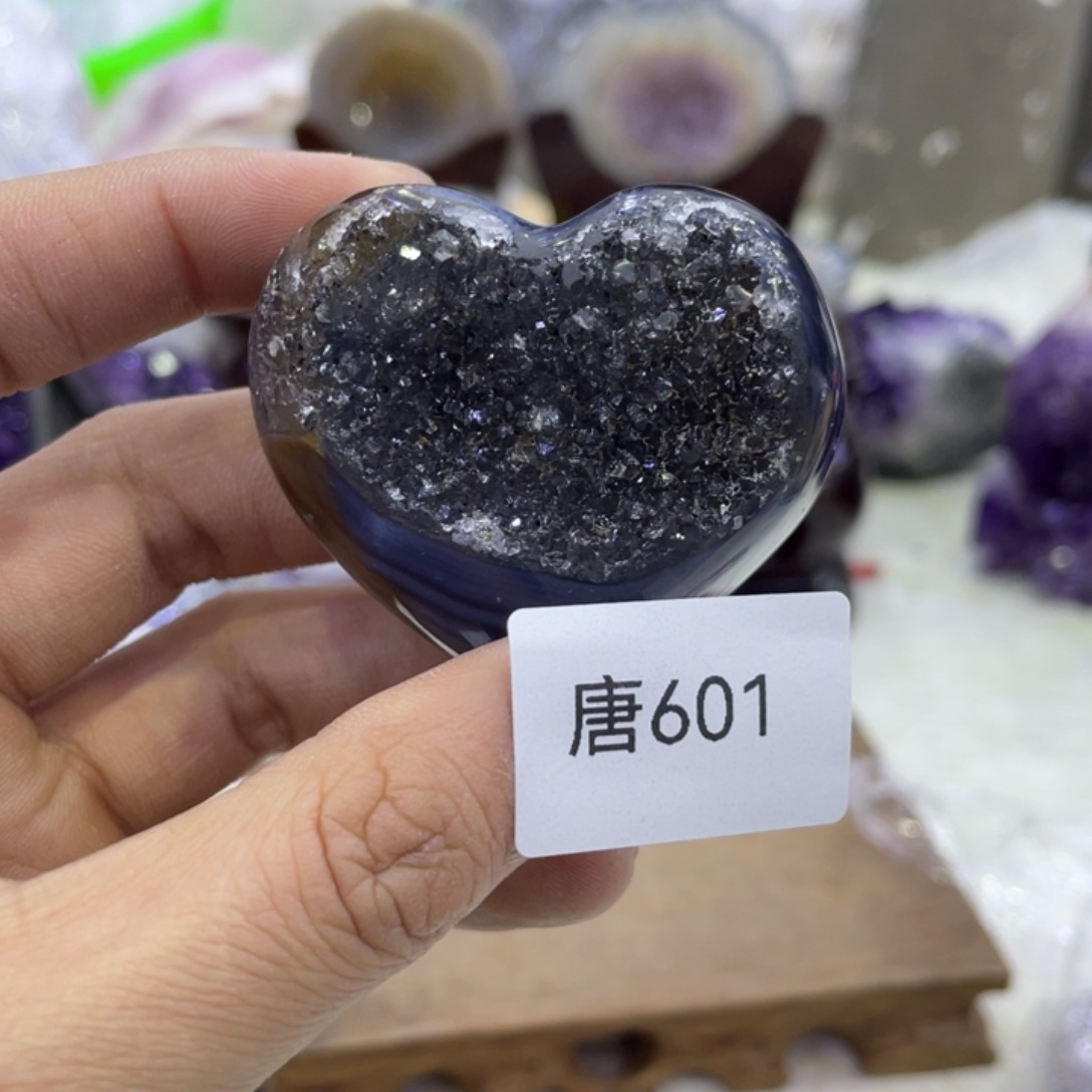 水晶大型摆件（非配饰）未镶嵌