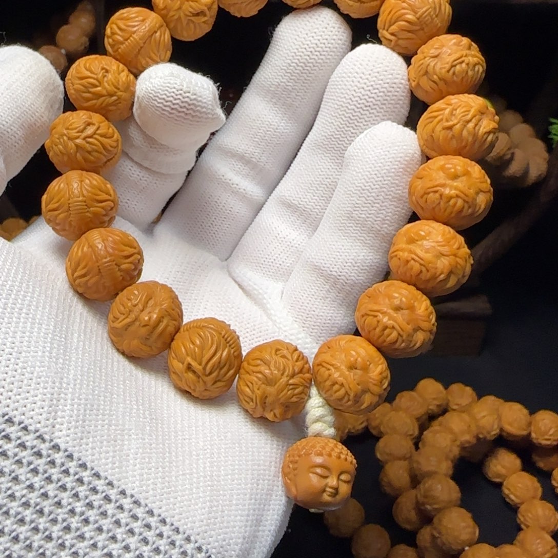 雨***z猴头核桃吊坠猴头