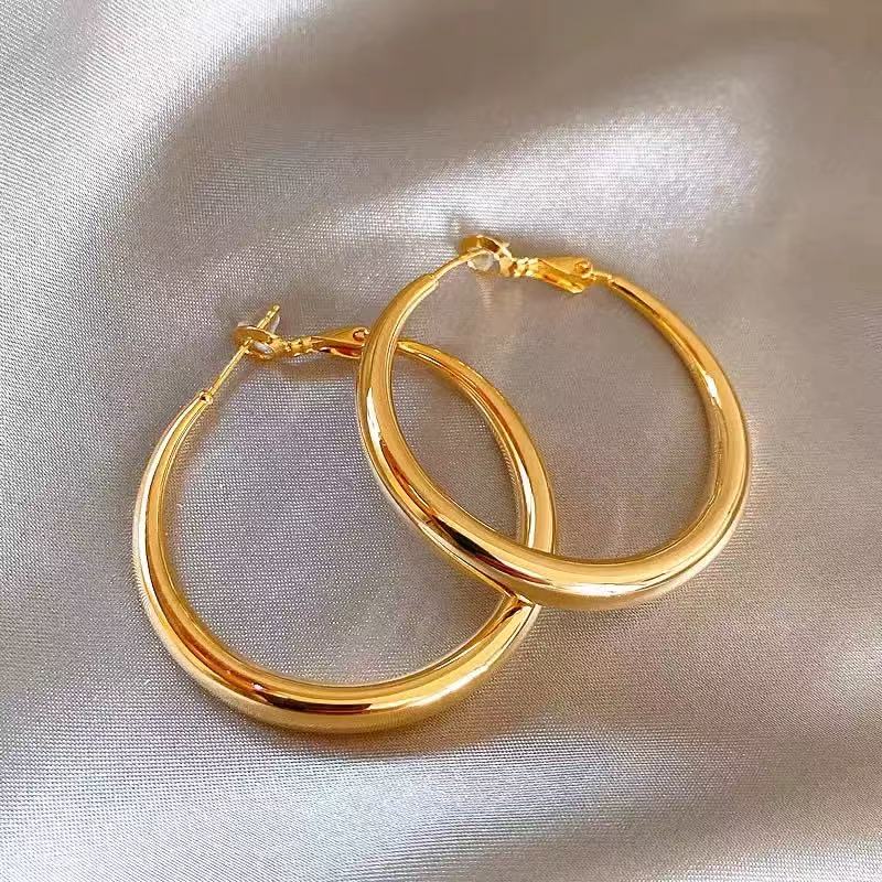 合金耳饰 大圆圈素圈高级感耳饰