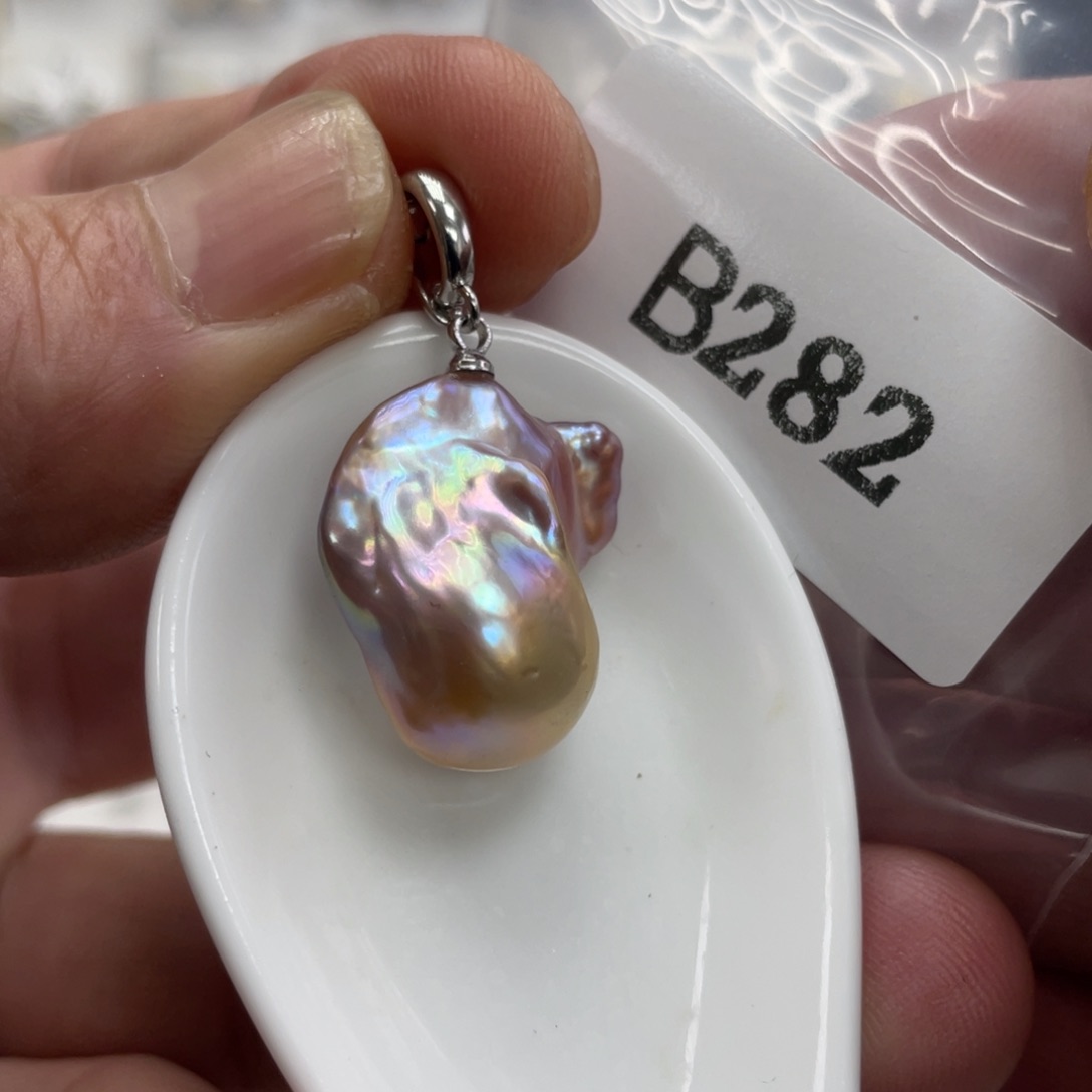 淡水珍珠颈饰未镶嵌