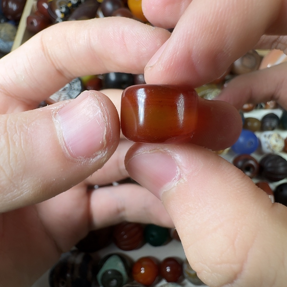 玛瑙/玉髓未镶嵌纯天然玛瑙珠子