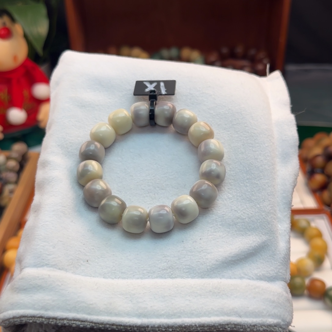 菩提根/象牙果手串卡14芋泥麻薯瑕疵1桶珠