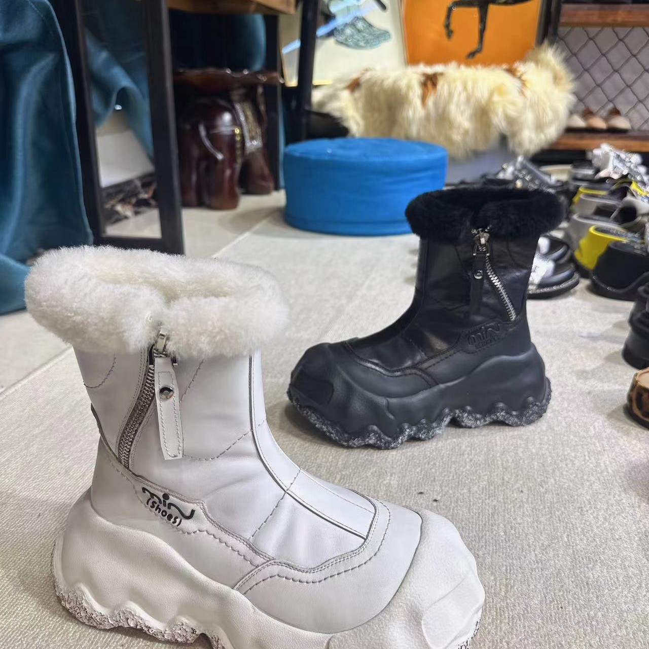 圆头中筒保暖冬季厚款加绒马丁靴加厚平跟中跟百搭