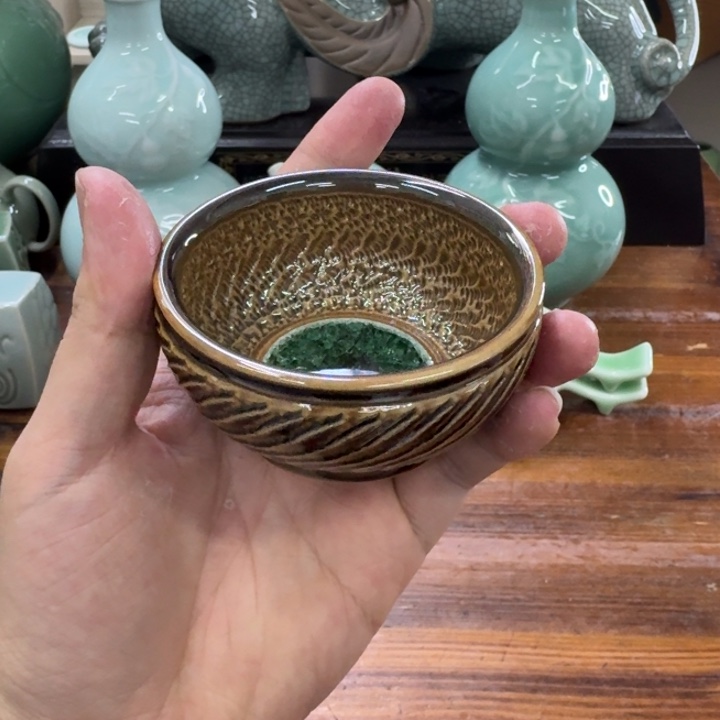 龙泉青瓷茶具微瑕4526