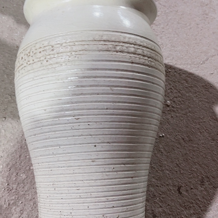 紫砂口径19高度32一只小瑕疵