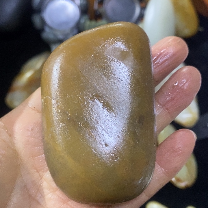 未镶嵌和田玉（糖玉）挂件